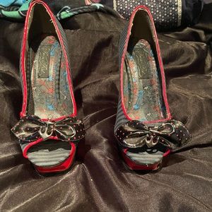 Iron Fist heels size 7